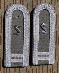 egsb2ocs2s.jpg (43884 bytes)